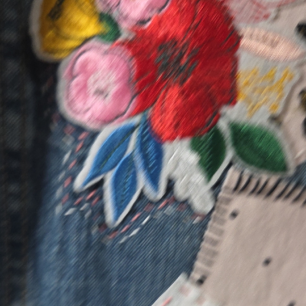 Arizona Jean Company Blue Denim Flare Jeans with Floral Patchwork - Picture 11 of 16